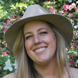 Headshot of Lauren Sabatier, Oakland Reiki Healer