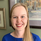 Headshot of Oakland Reiki practitioner Sarah Van Dyk